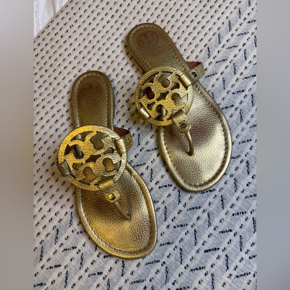Tory Burch Shoes - Tory Burch Gold Sandals 9.5